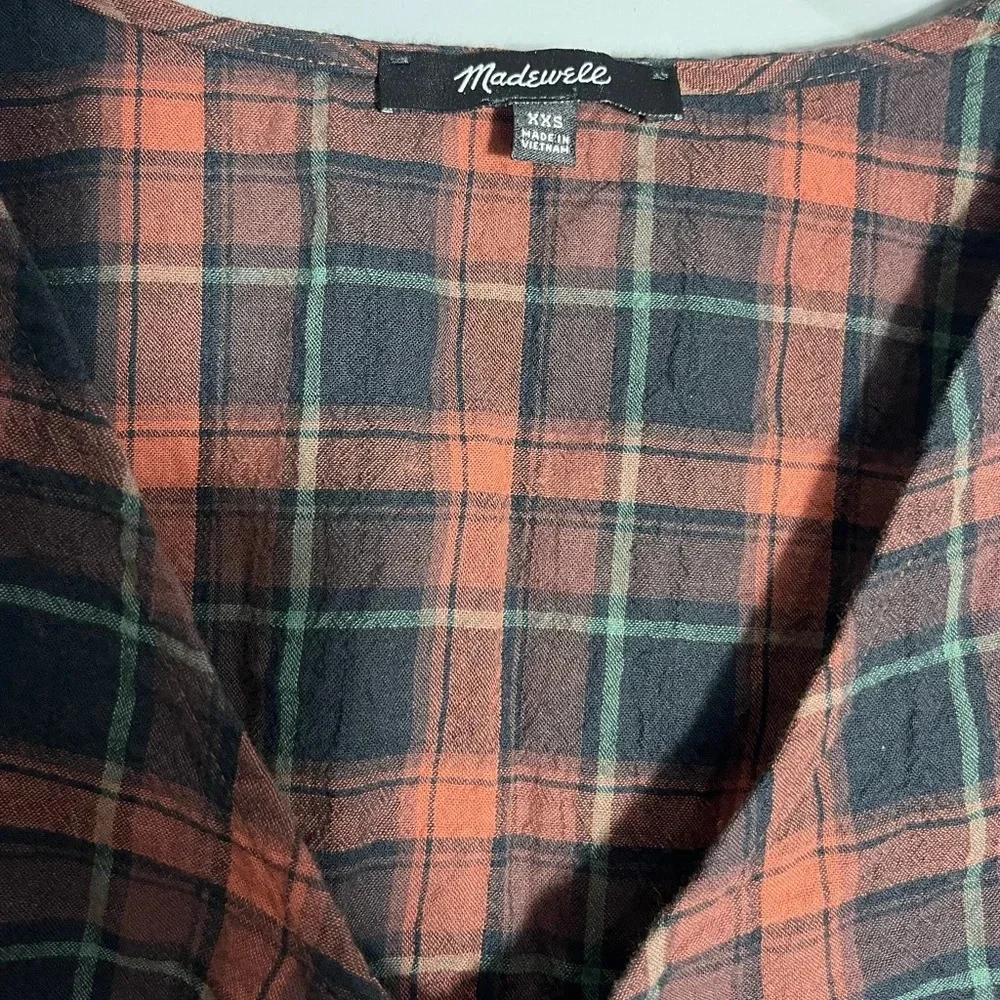 Madewell Gathered V-Neck Top in Fuller Plaid Warm Umber